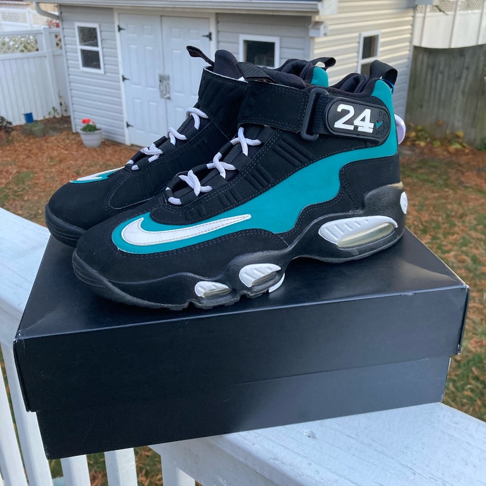 Nike Air Griffey Max 1 Black Freshwater size 9.5 mens
